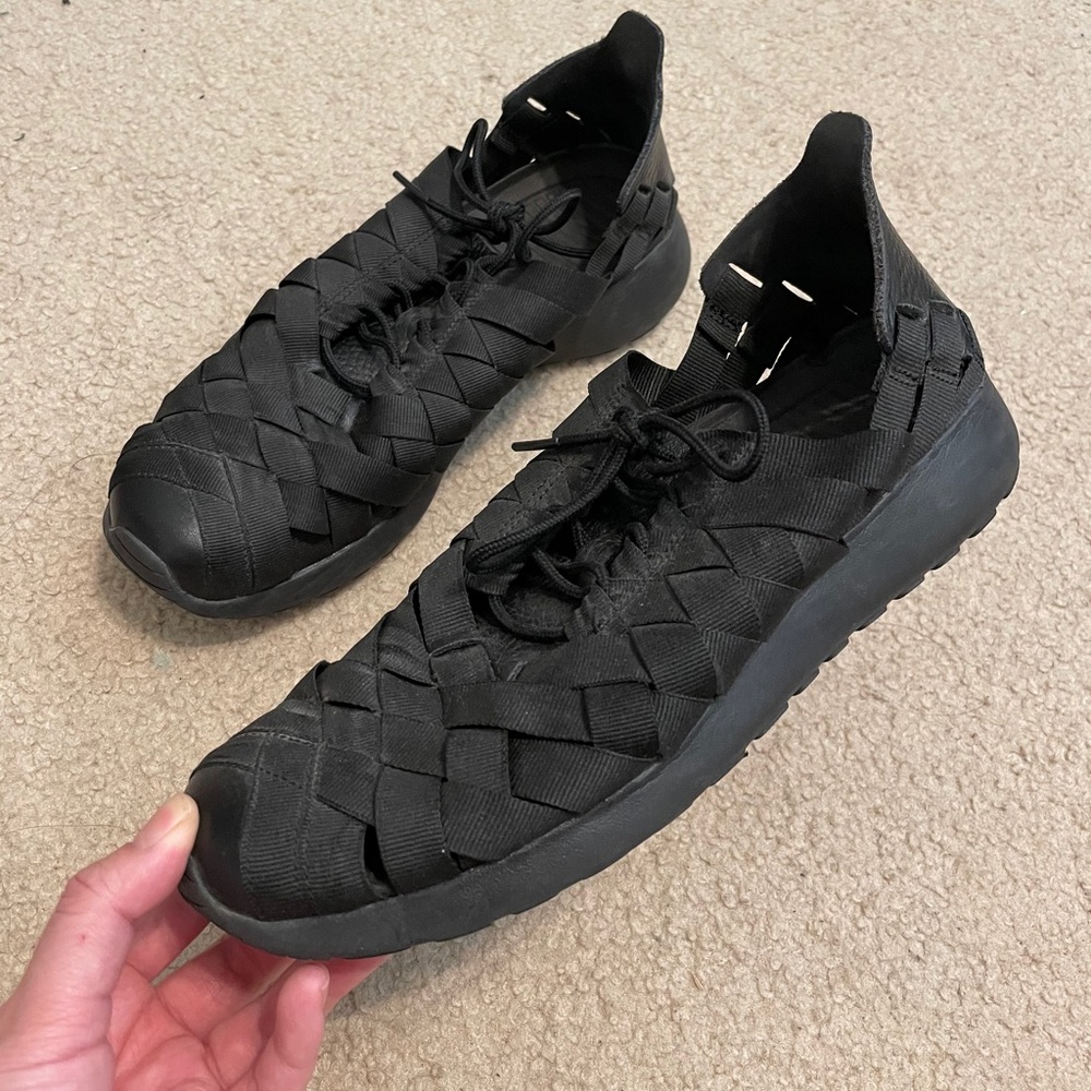 Nike Women’s Roshe